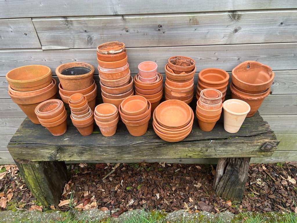 Terra cotta bloempotten klein 2€, Tuin en Terras, Ophalen of Verzenden, Zo goed als nieuw