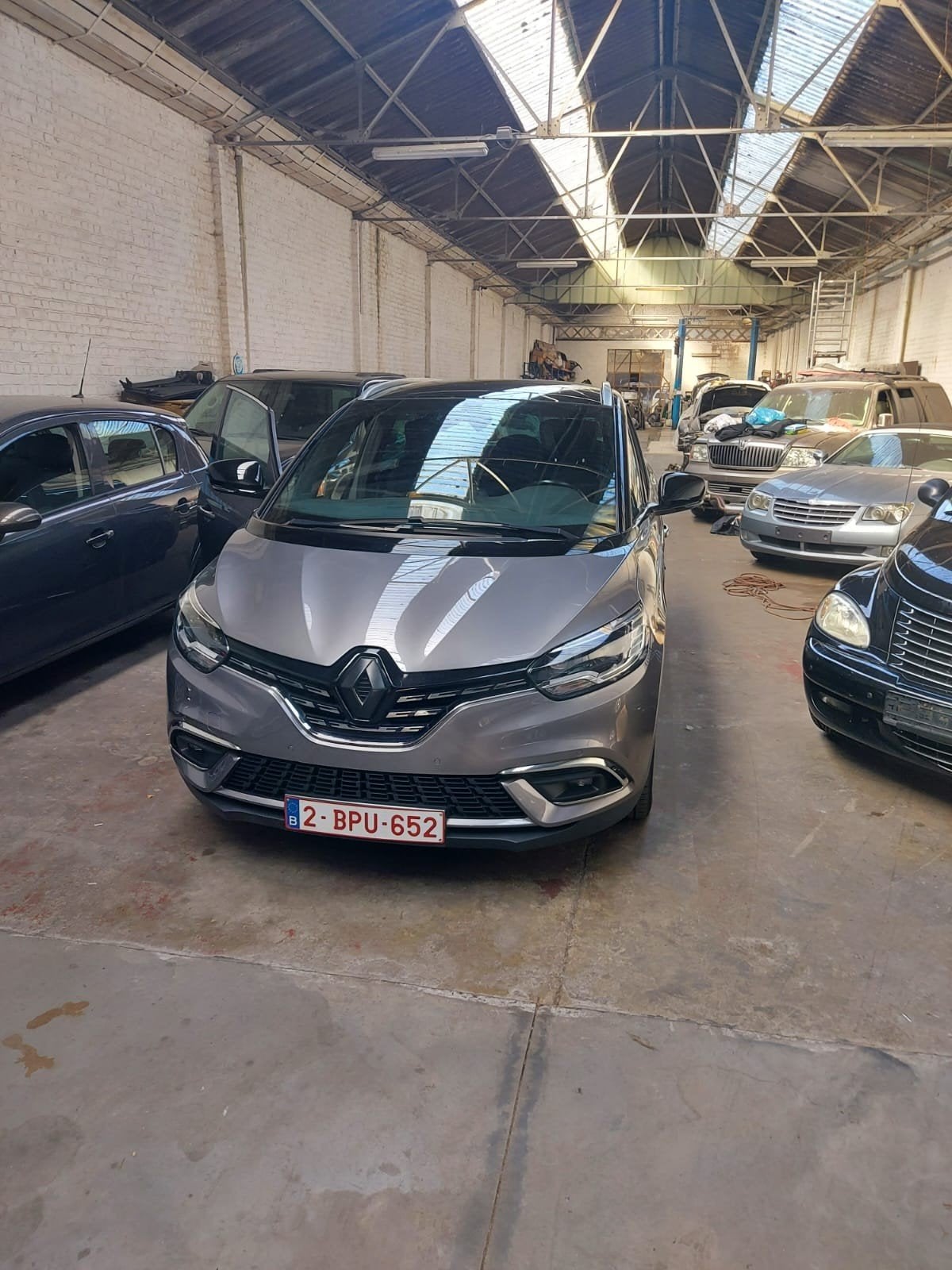 1300 essence 140cv ,automatique ,7 places ,toit panoramique, Autos, Achat, Euro 6, Carnet d'entretien, 5 portes