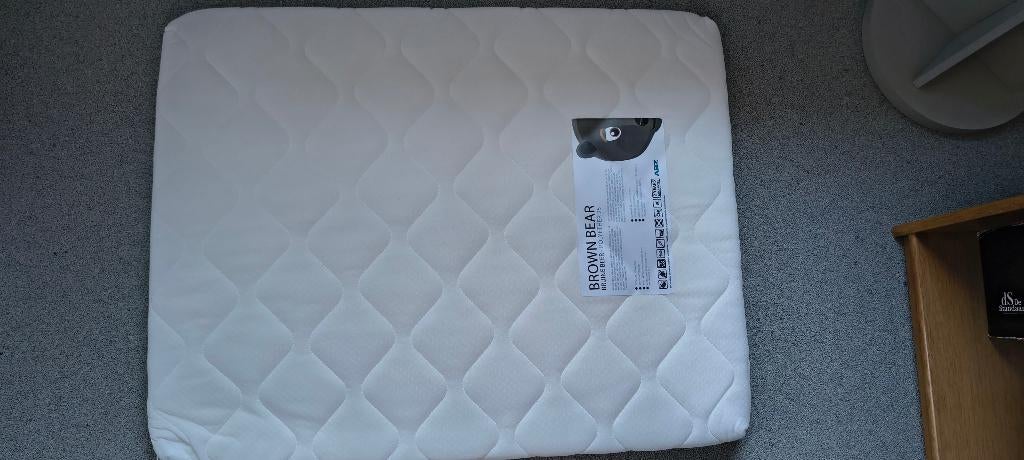 Parkmatras Bruine Beer + parkmatrasbeschermer + hoeslaken, Kinderen en Baby's, Ophalen, Zo goed als nieuw, Rechthoekig