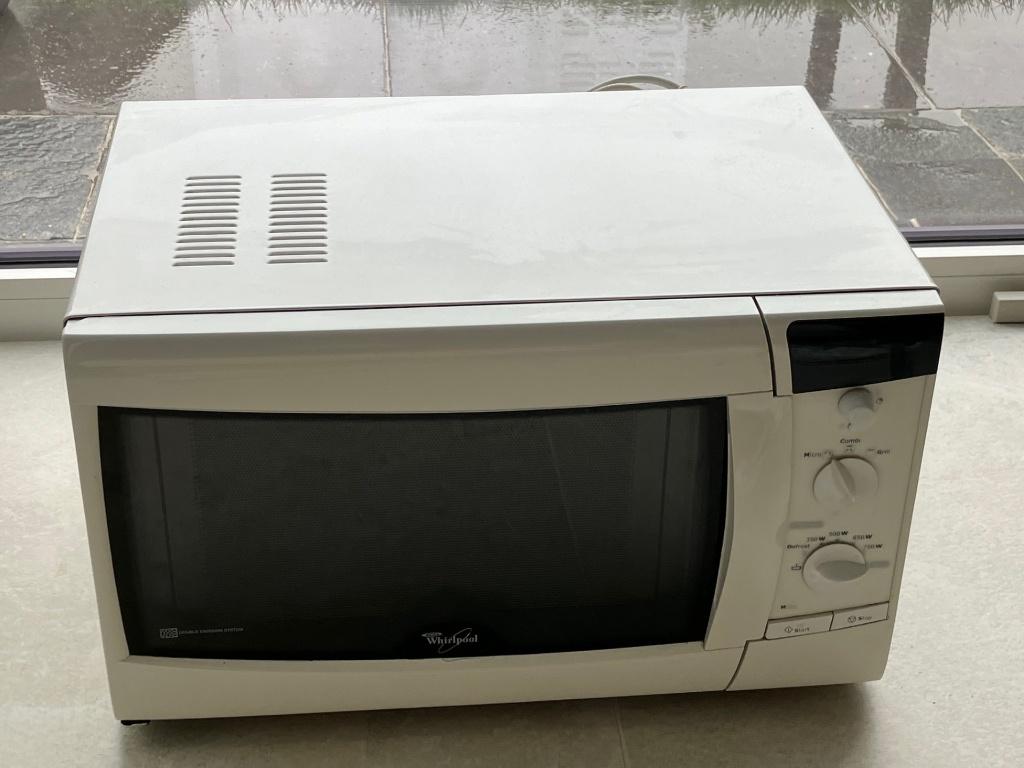 microwave, Elektronische apparatuur, Microgolfovens, Ophalen, Microgolfoven, Grill, Zo goed als nieuw