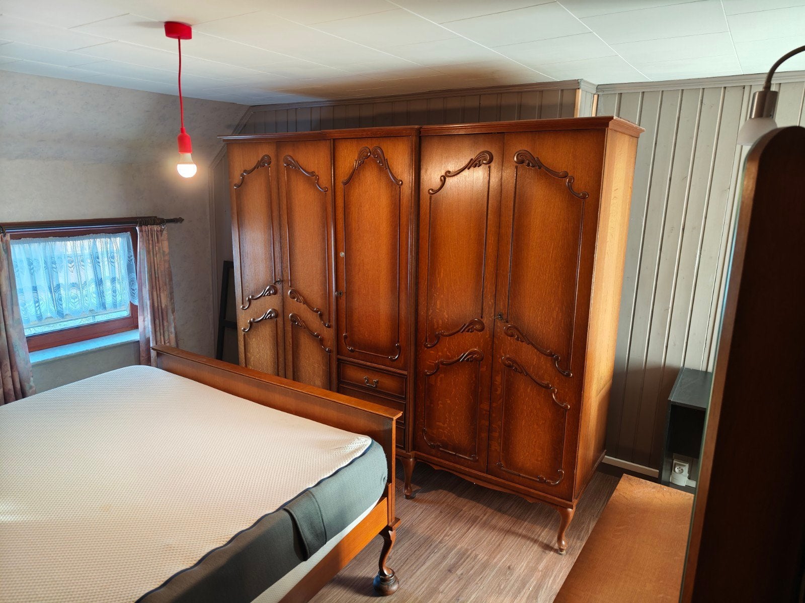 Slaapkamer, Ophalen