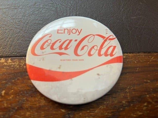 Miroir de poche Coca-Cola des années 1970 - 1980, Enlèvement