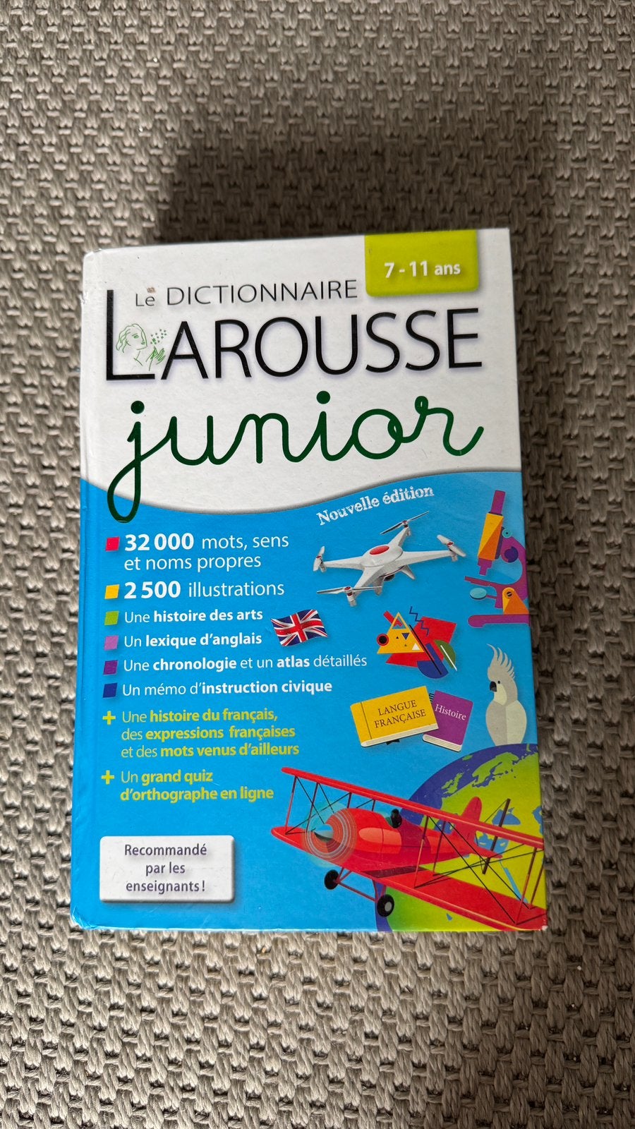 Larousse junior, Livres, Enlèvement, Comme neuf