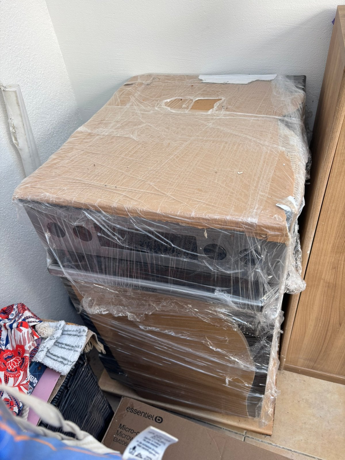 plaque de cuisson, Neuf, Gaz, 85 à 90 cm, 4 zones de cuisson