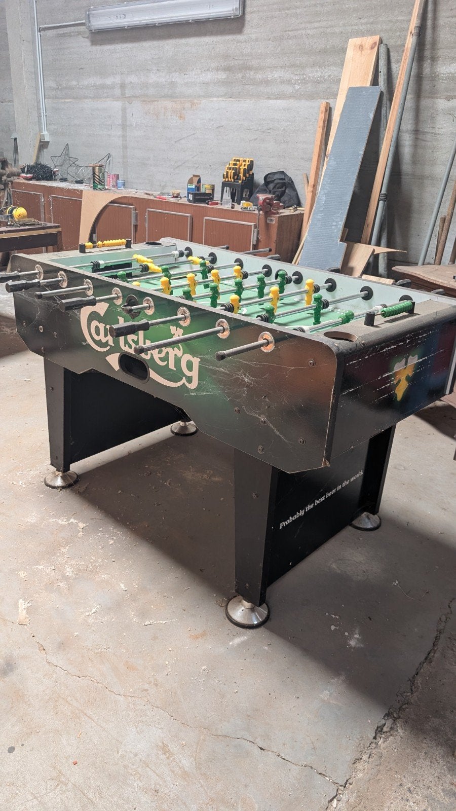 Voetbaltafel Carlsberg, Enlèvement