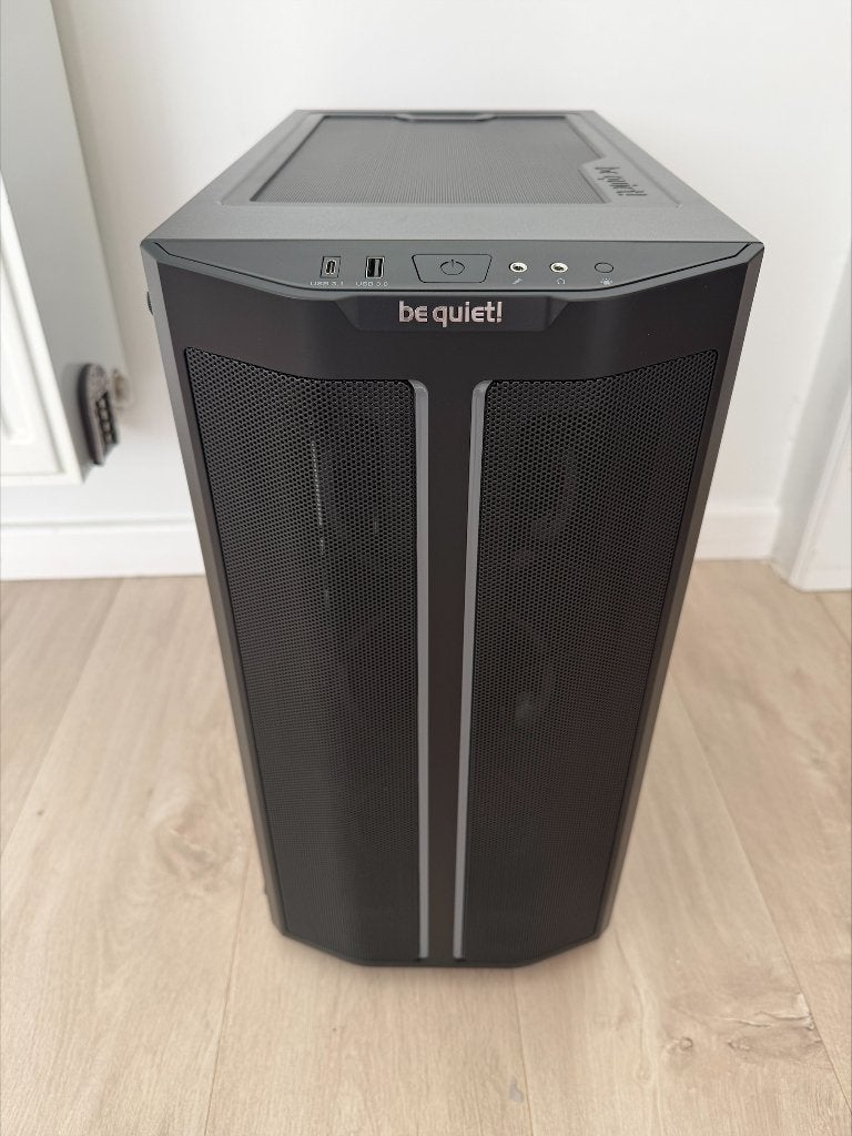 PC GAMER RTX 5070 12 Go / i5-13600KF / 16 Go RAM / SSD 1 To, Informatique & Logiciels, Ordinateurs de bureau, Le pc est monté avec différentes marques