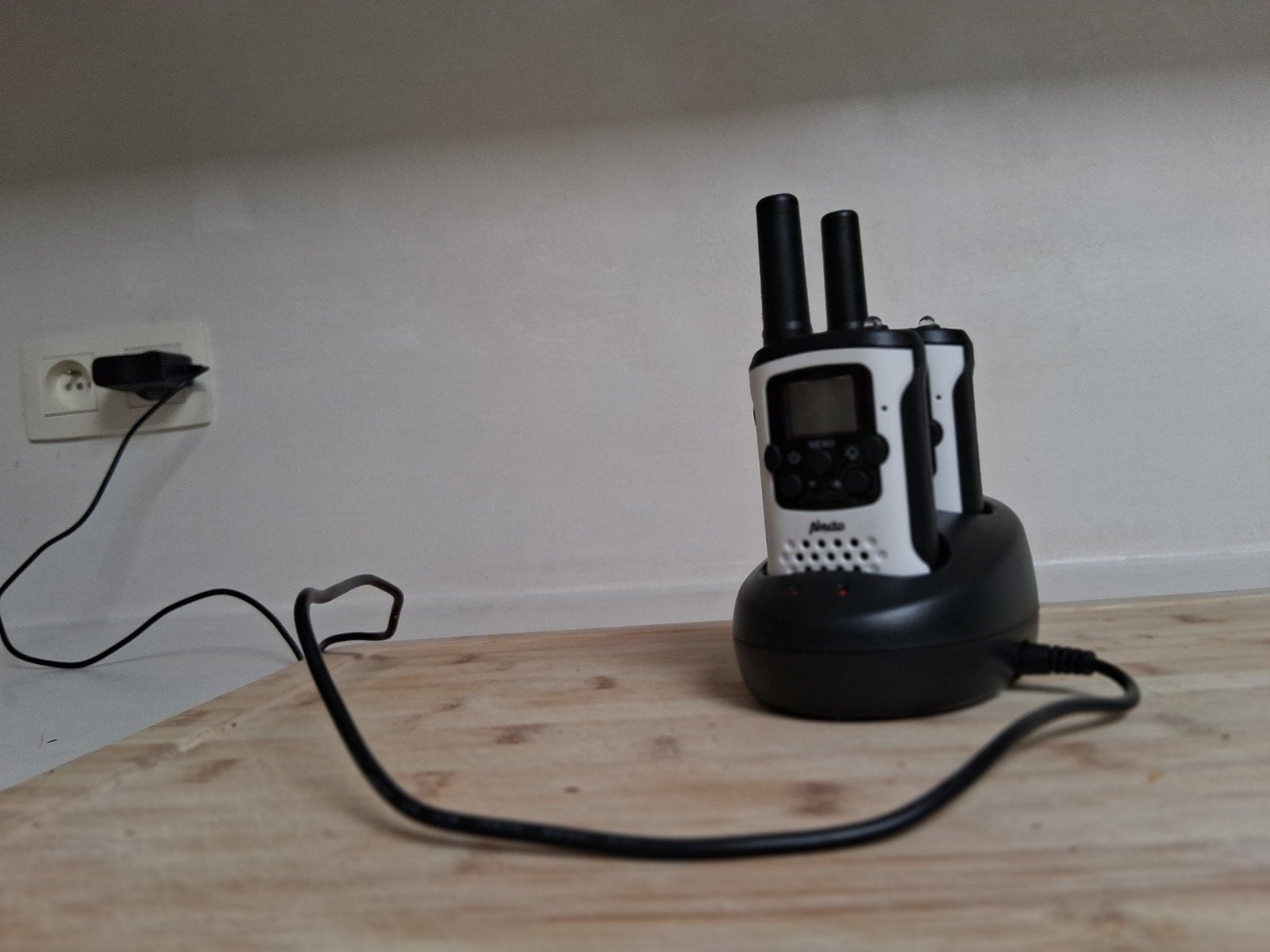 walkie talkie, Telecommunicatie, Portofoons en Walkie-talkies, Ophalen, Gebruikt, 5 tot 15 km, Portofoon of Walkie-talkie