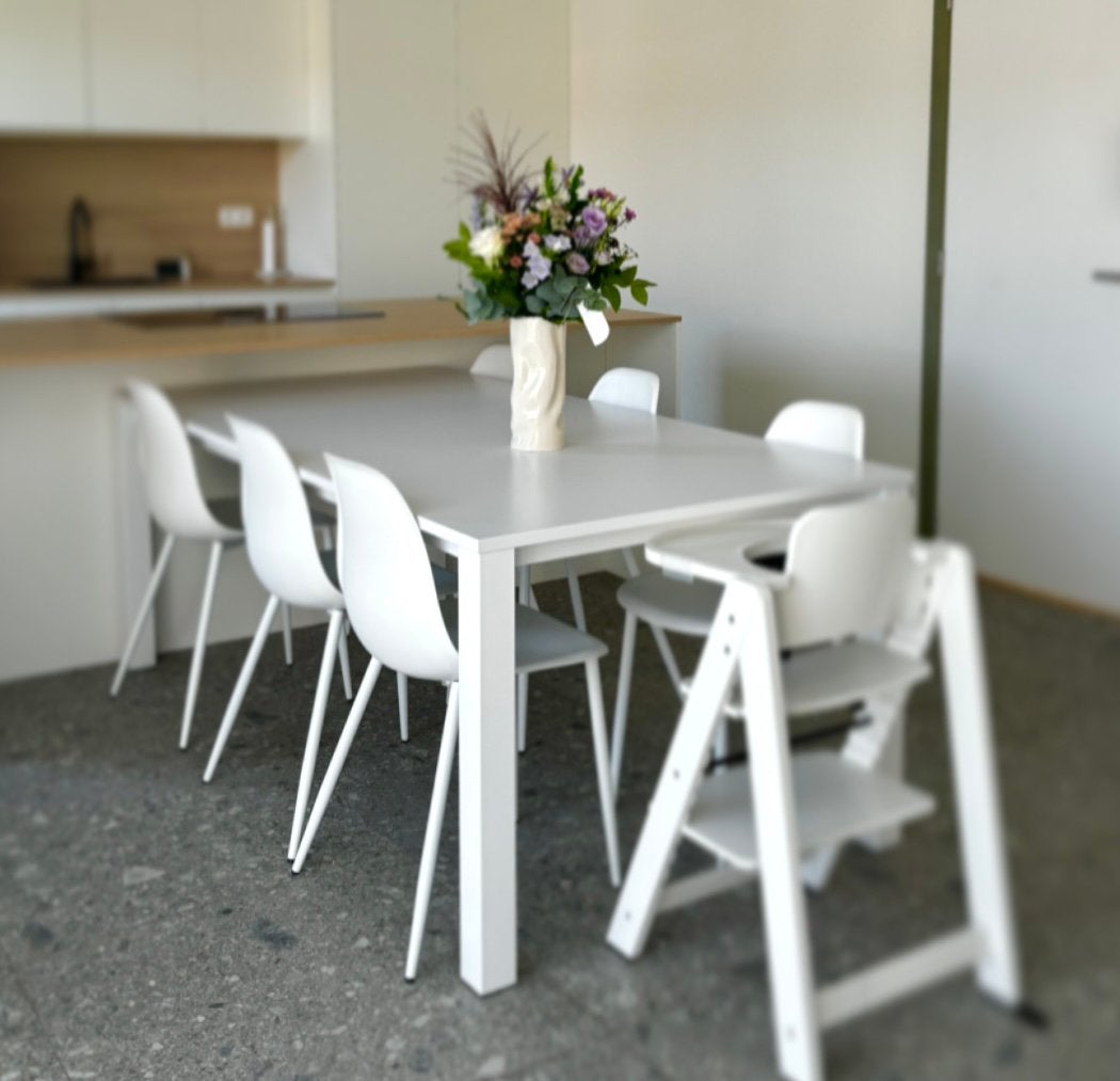 Witte eettafel, Ophalen, Overige materialen, 100 tot 150 cm, Zo goed als nieuw