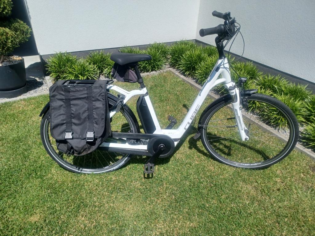 Cube bosch active line middenmotor, Fietsen en Brommers, Ophalen, Cube