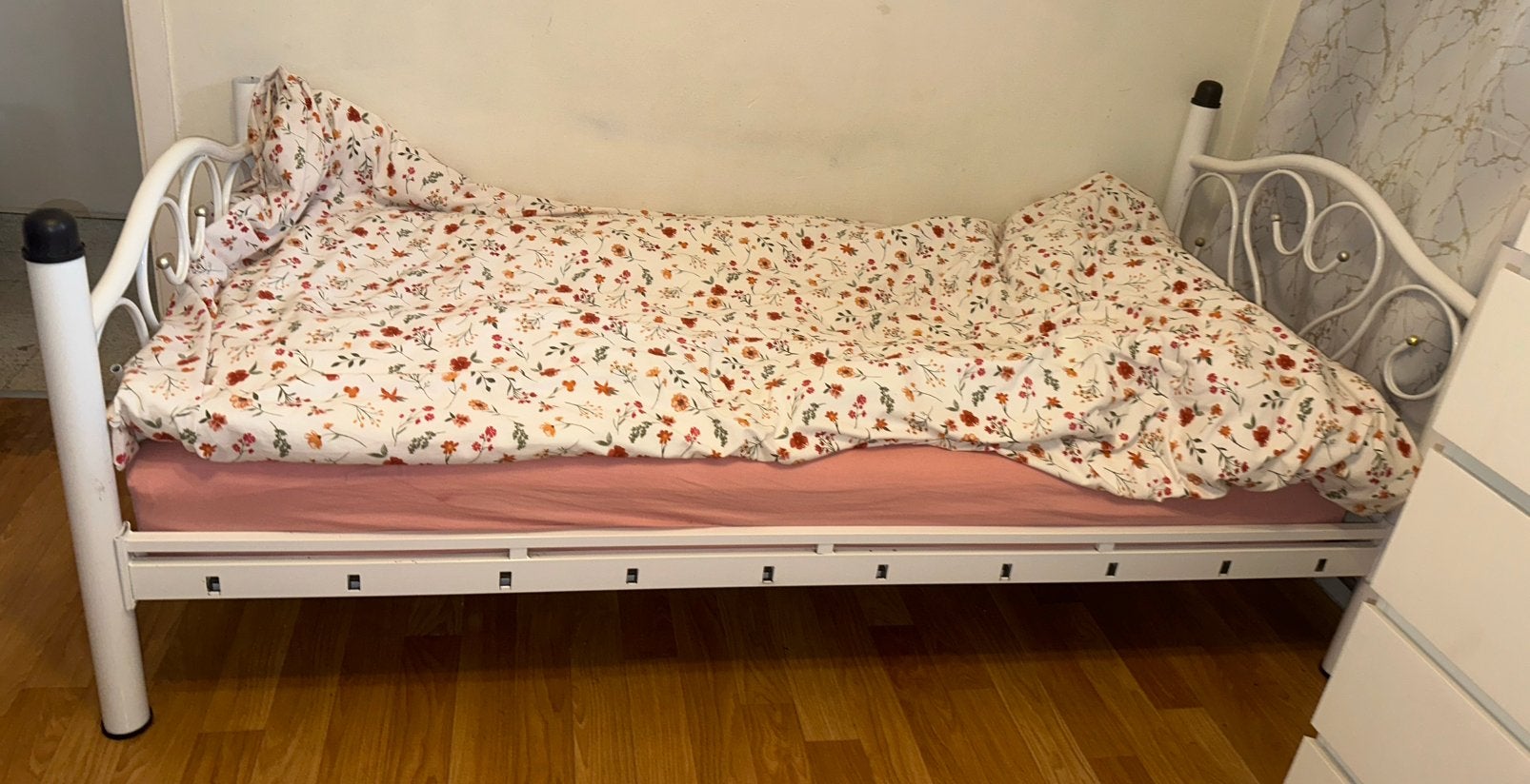 2 lits de 1 place peut etre en lit superposé en fer blanc, Maison & Meubles, 90 cm, Enlèvement, Blanc, Une personne