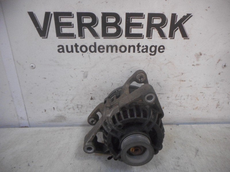 DYNAMO Opel Corsa C (F08 / 68) (24437119xk), Robert Bosch AG, Gebruikt, Opel, Robert-Bosch-Allee 1
74232  Abstatt, DE
