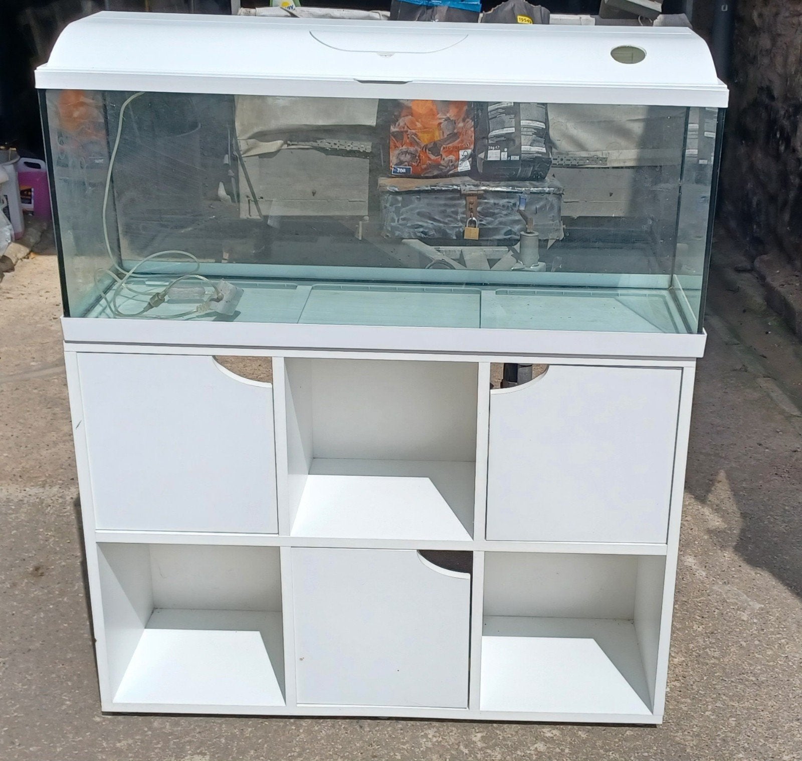 ensemble aquarium et meuble de la marque Zolux, Meuble d'aquarium, Enlèvement, Utilisé, Accessoires inclus