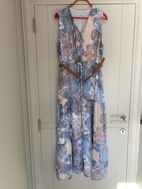 Heel mooie jurk ATMOS FASHION, maat 44. Perfecte staat, Kleding | Dames, Jurken, Zo goed als nieuw, Maat 42/44 (L), Blauw, Onder de knie