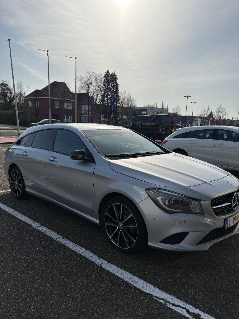 Mercedes-Benz CLA 200 CDI Shooting Brake, CLA, 4 cilinders, Leder en Stof, USB