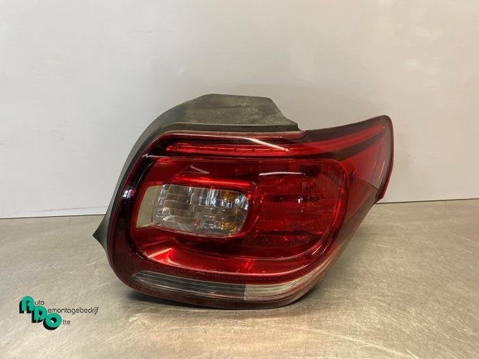 Feu arrière droit d'un Citroen DS3 (DS3 10-), -, 3 mois de garantie, Utilisé, -