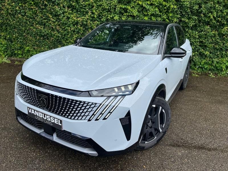 Peugeot 3008 III & e-, Automaat, 213 pk, 157 kW, Wit