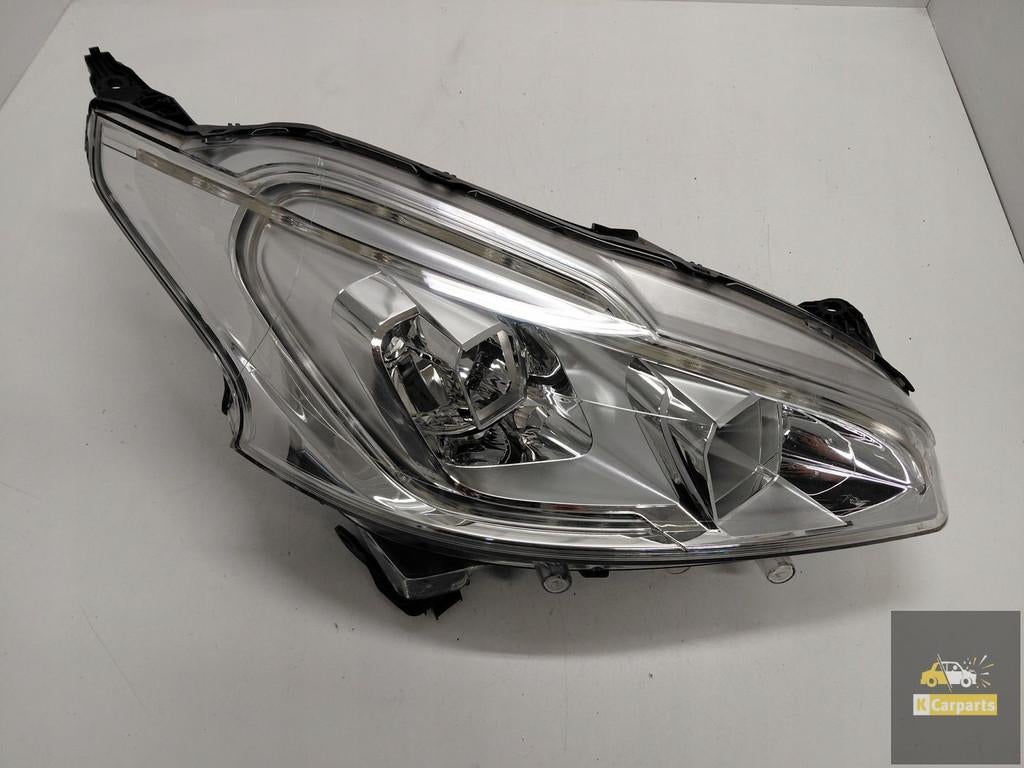 9802848780, Feu arri re droit Peugeot 208 I XY GTI en parfai, Autos : Pièces & Accessoires, Éclairage, Peugeot, Utilisé