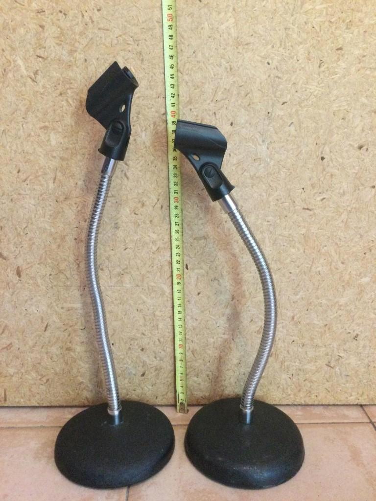 Support de microphone de table avec pince Shure x16, Musique & Instruments, Pieds, Comme neuf, Pied pour instrument, Micro, Enlèvement ou Envoi