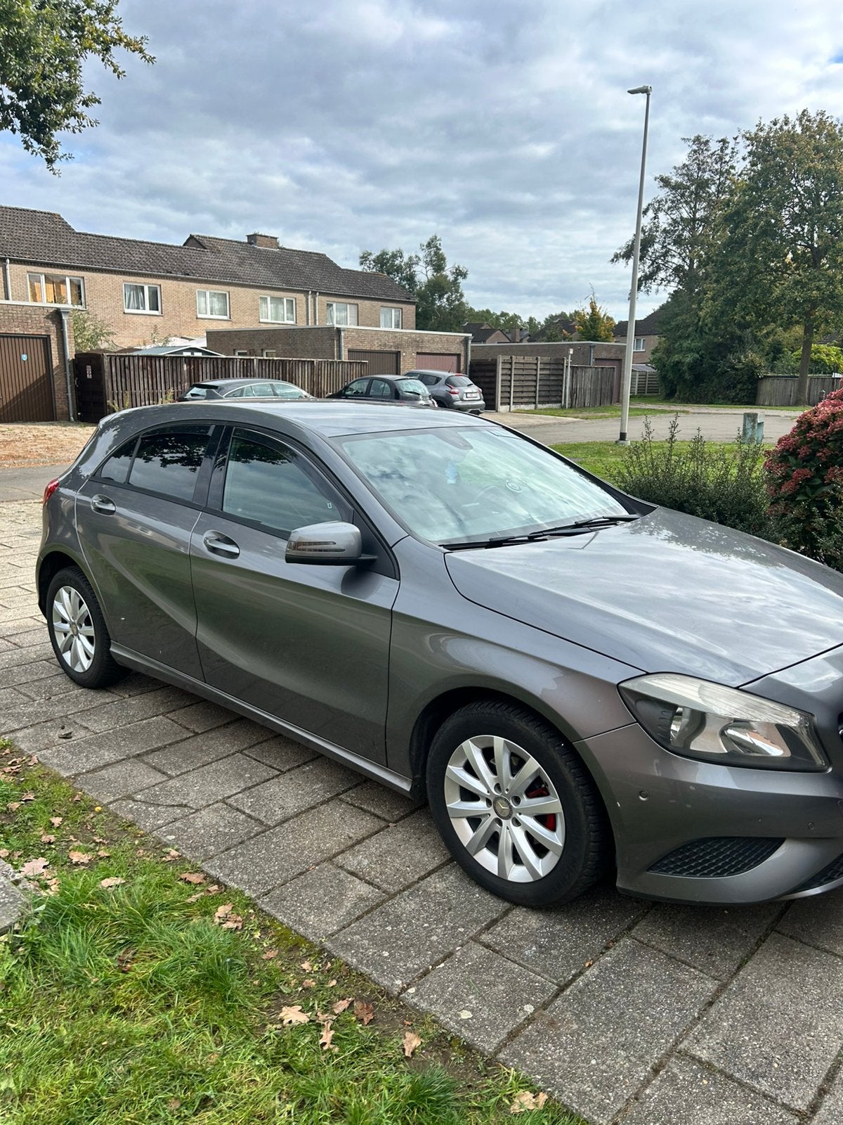 Mercedes A180 CDI (2012) – manueel – pas gekeurd tot 09/28, Auto's, Lichtmetalen velgen, Euro 5, Diesel, Particulier
