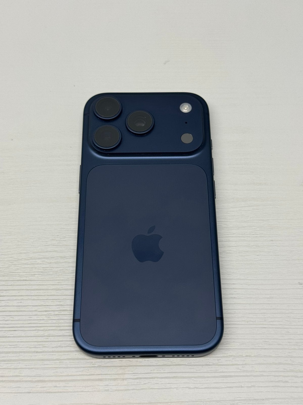 IPHONE 17 PRO 512GB Esim, Ophalen, Zo goed als nieuw, IPhone 17