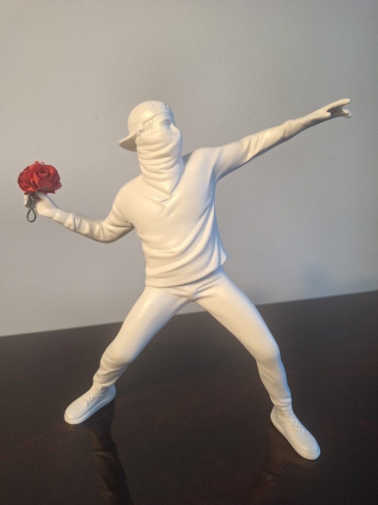 Banksy Flower Thrower Beeld - Wit met Rode Roos, Ophalen of Verzenden, Nieuw
