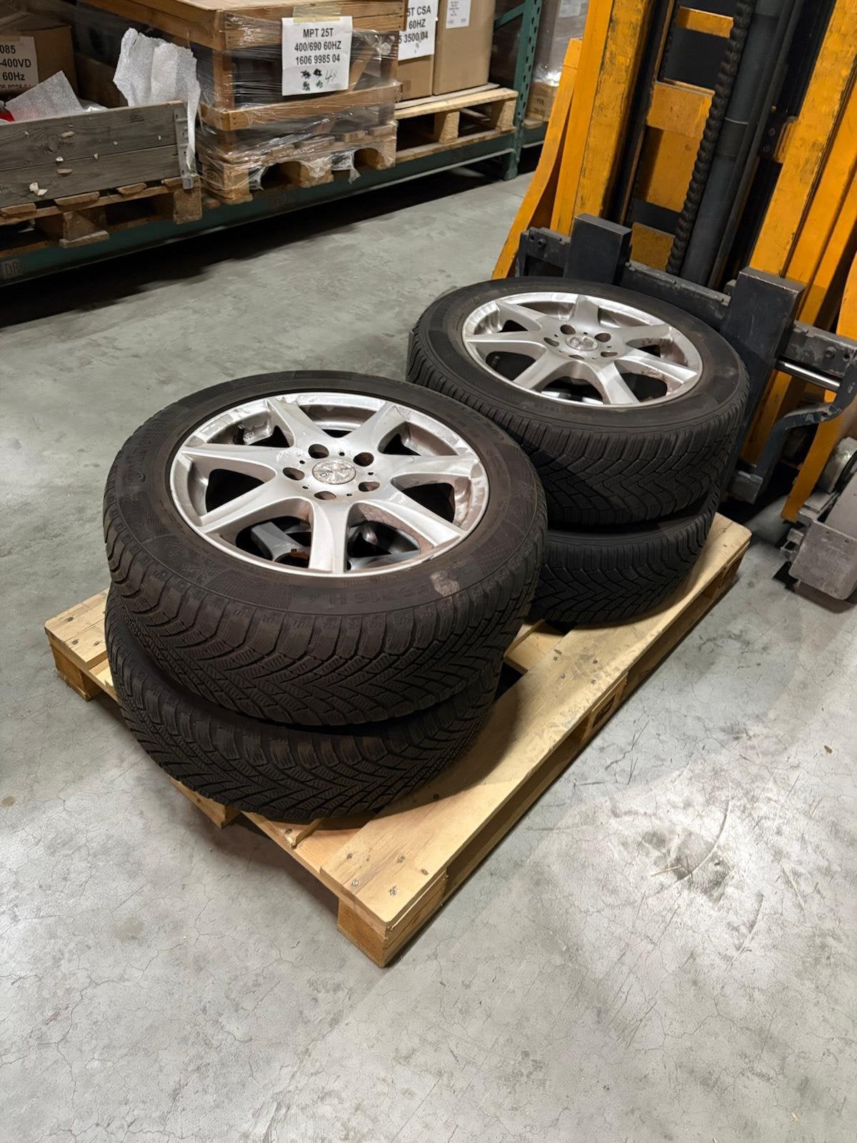 Pneus d'hiver et d'été, Autos : Pièces & Accessoires, Enlèvement, Pneus été, Pneu(s)