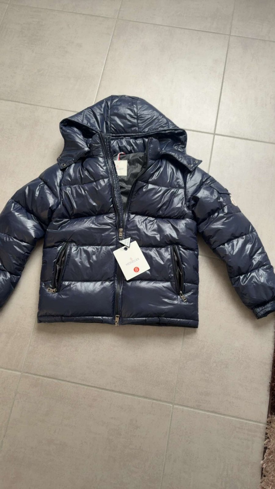 Veste Moncler, Enlèvement ou Envoi, Neuf, Taille 46 (S) ou plus petite, Bleu
