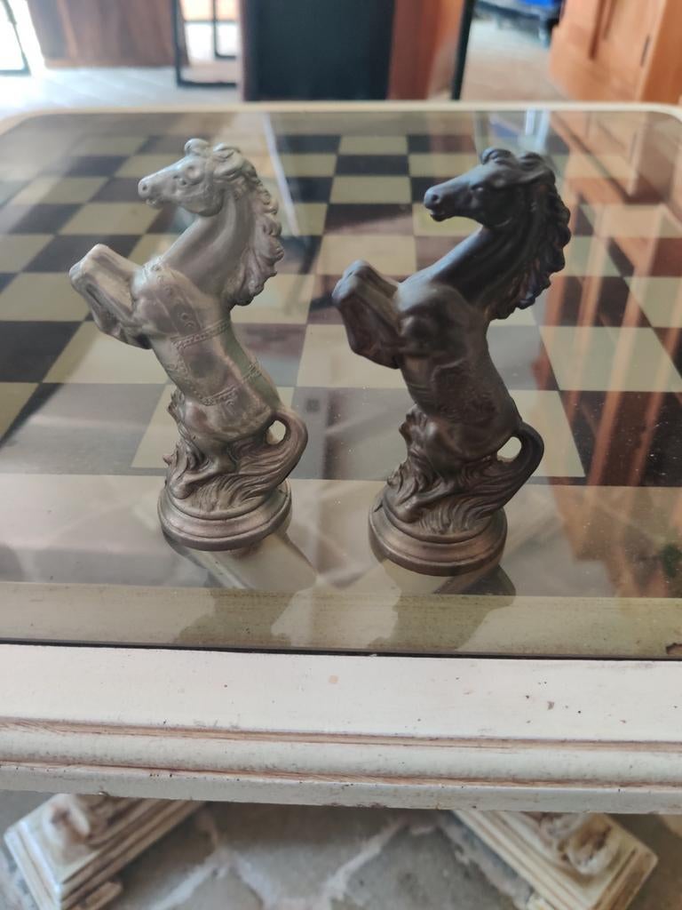 Prachtig schaak bord met  figuren., Hobby en Vrije tijd, Gezelschapsspellen | Bordspellen, Ophalen