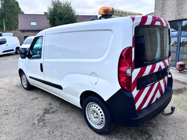 Opel Combo 4900 € + BTW, https://public.car-pass.be/vhr/0f91da31-656d-40d4-a465-4e99c11fb3ba, Euro 6, Entreprise, 2 places