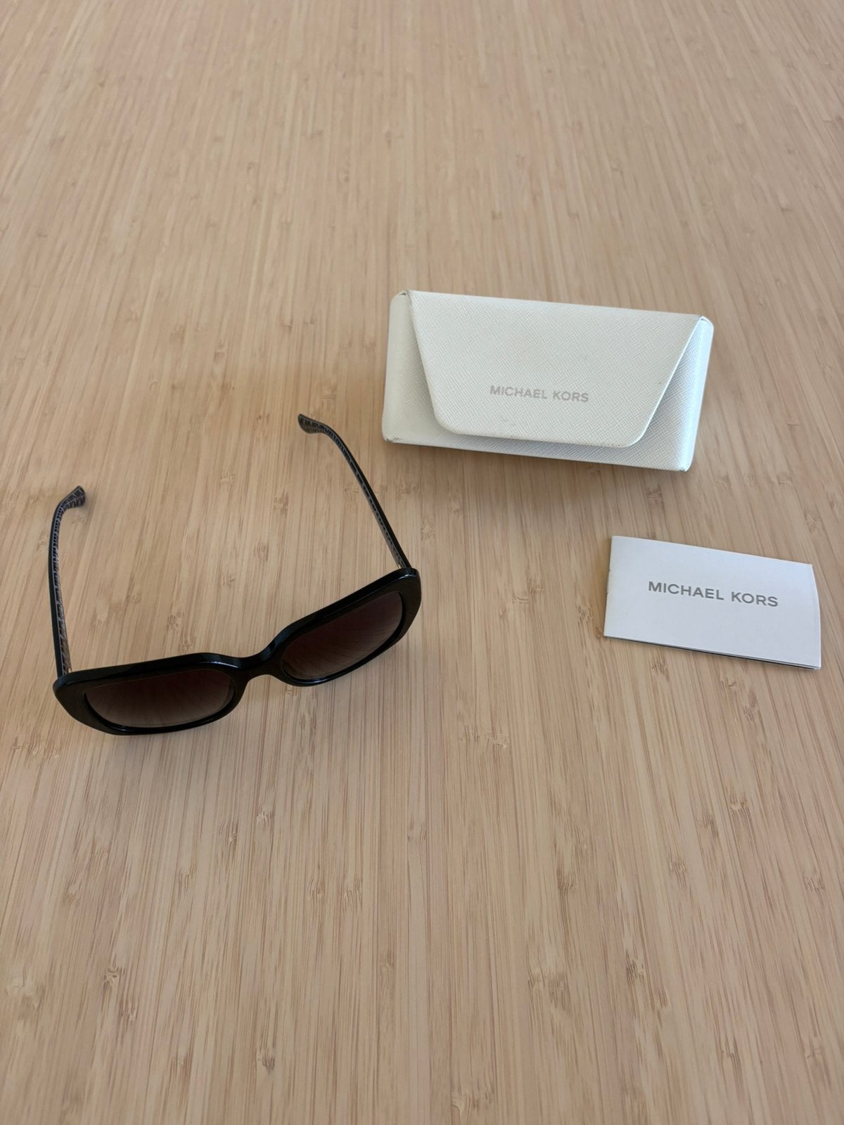 Lunettes Michael Kors, Enlèvement, Comme neuf, Lunettes