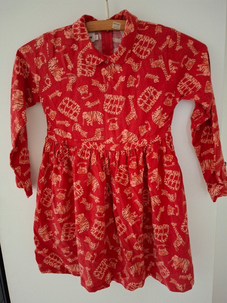 Meisjes kleedje, Enfants & Bébés, Vêtements enfant | Taille 122, Robe ou Jupe, Enlèvement, Utilisé, Fille