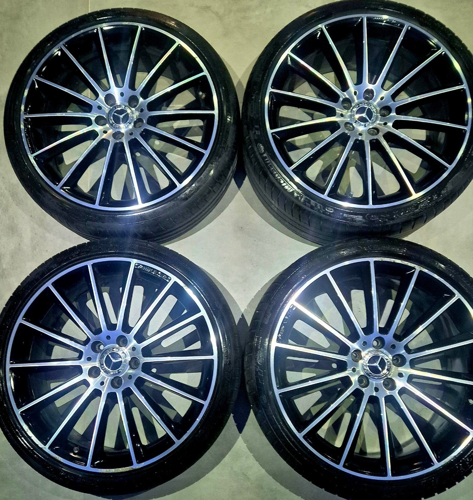 ORIGINEEL MERCEDES 20 INCH BREEDSET AMG VELGEN MET BANDEN, Auto-onderdelen, Banden en Velgen, Ophalen, Banden en Velgen, 20 inch