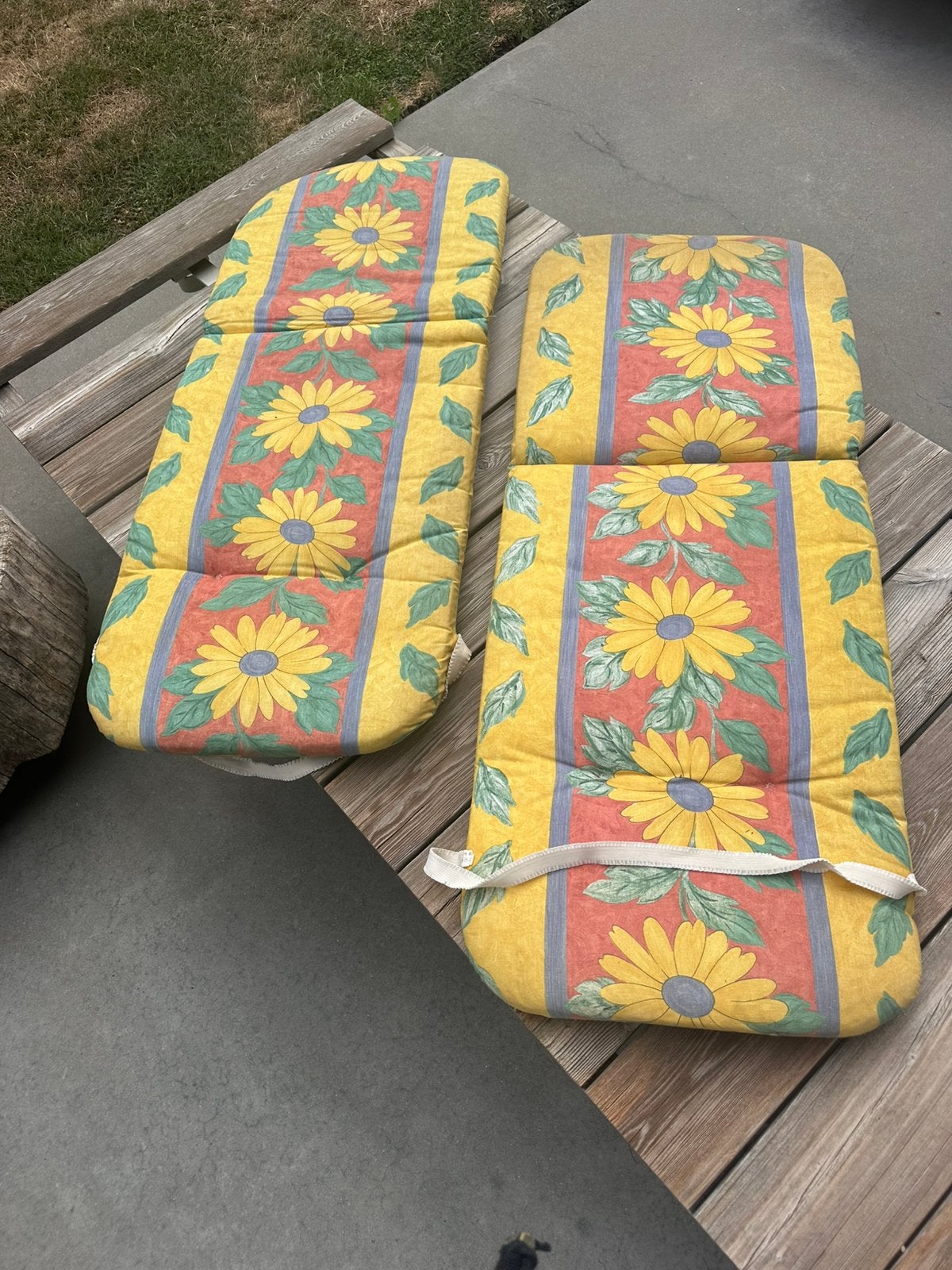 Set van 2 Vintage Tuinstoelkussens – Zonnebloem Motief, Ophalen, Gebruikt