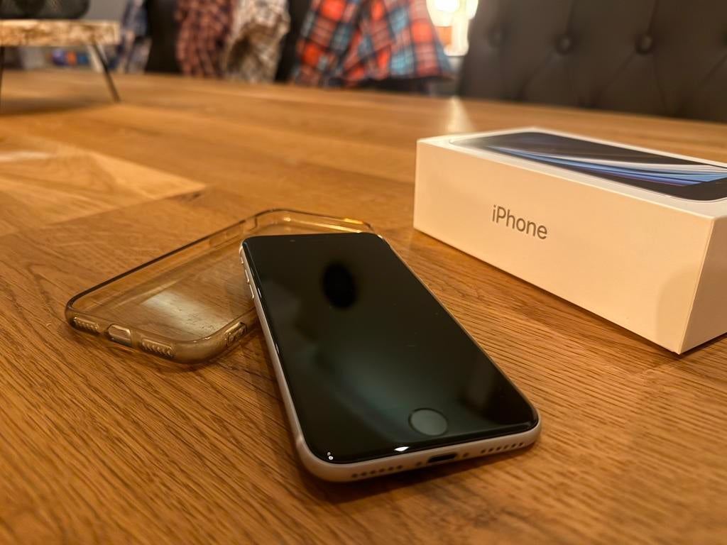 iPhone SE (White) – 64GB – Zeer goede staat, Telecommunicatie, Mobiele telefoons | Apple iPhone, Ophalen, Wit, Zo goed als nieuw