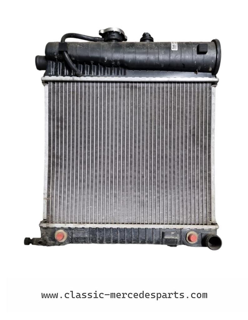 Radiateur Mercedes C-klasse  w202 C180 C200 C220 benzine, Gebruikt, -, Ophalen of Verzenden, -