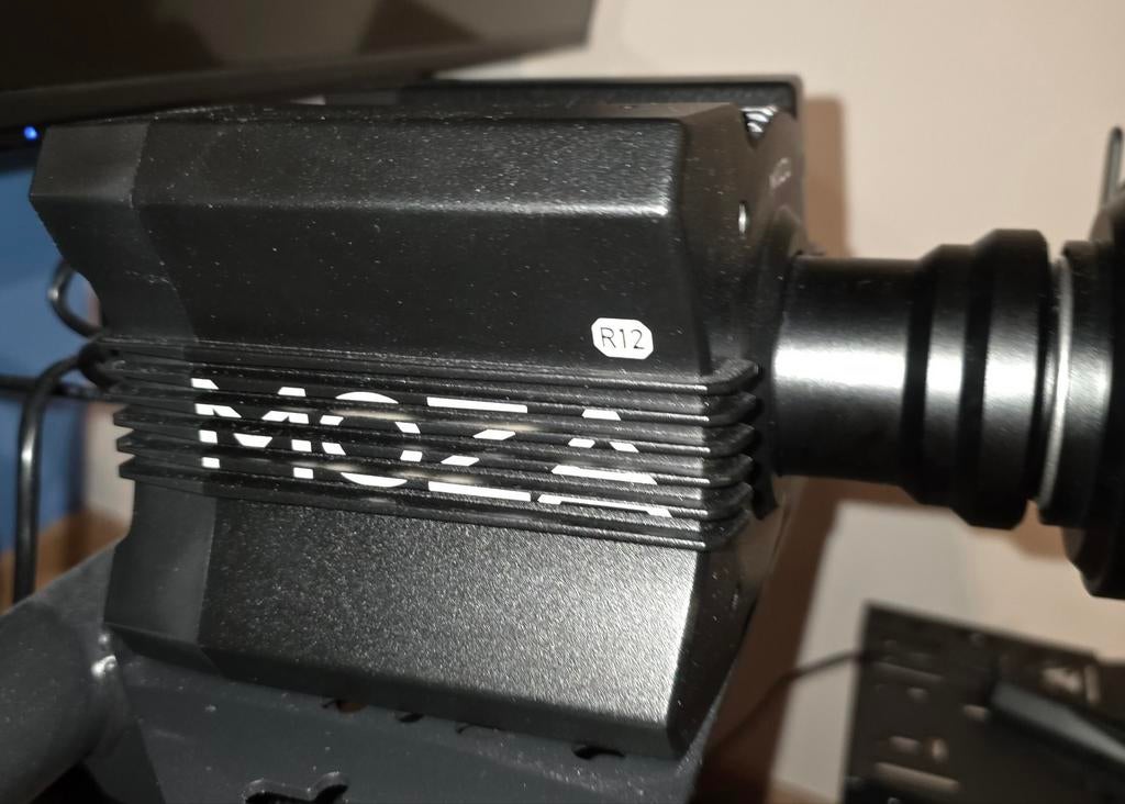 Moza r12, Enlèvement