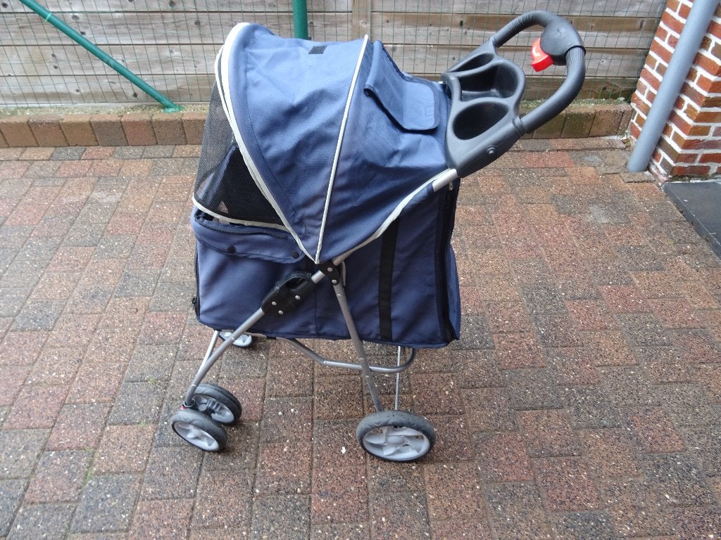honden buggy, Dieren en Toebehoren, Ophalen, Zo goed als nieuw
