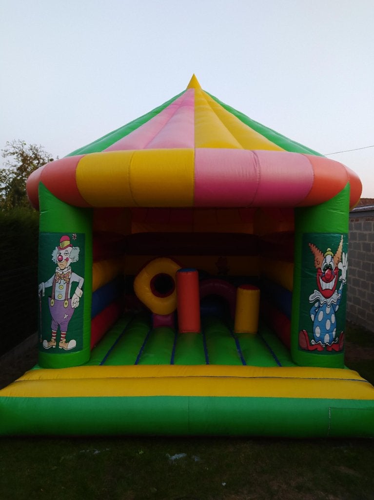 springkasteel circus, Enlèvement, Utilisé