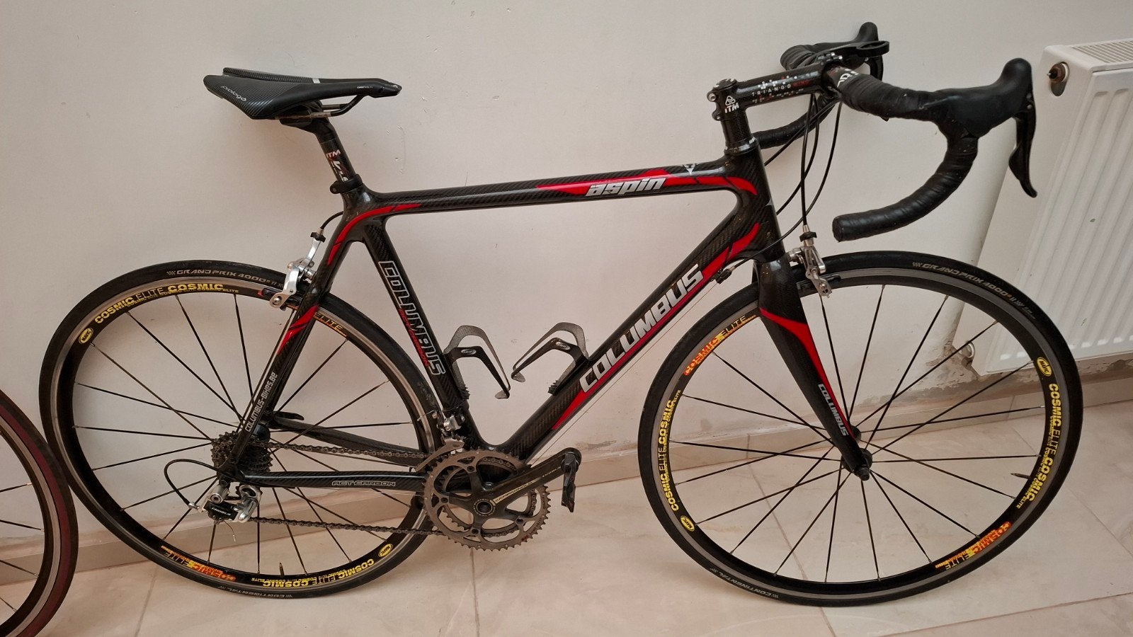 Vélo Columbus Full Carbone en très bonne état, talle 56, Vélos & Vélomoteurs, Vélos | Vélos de course, Enlèvement, Carbone