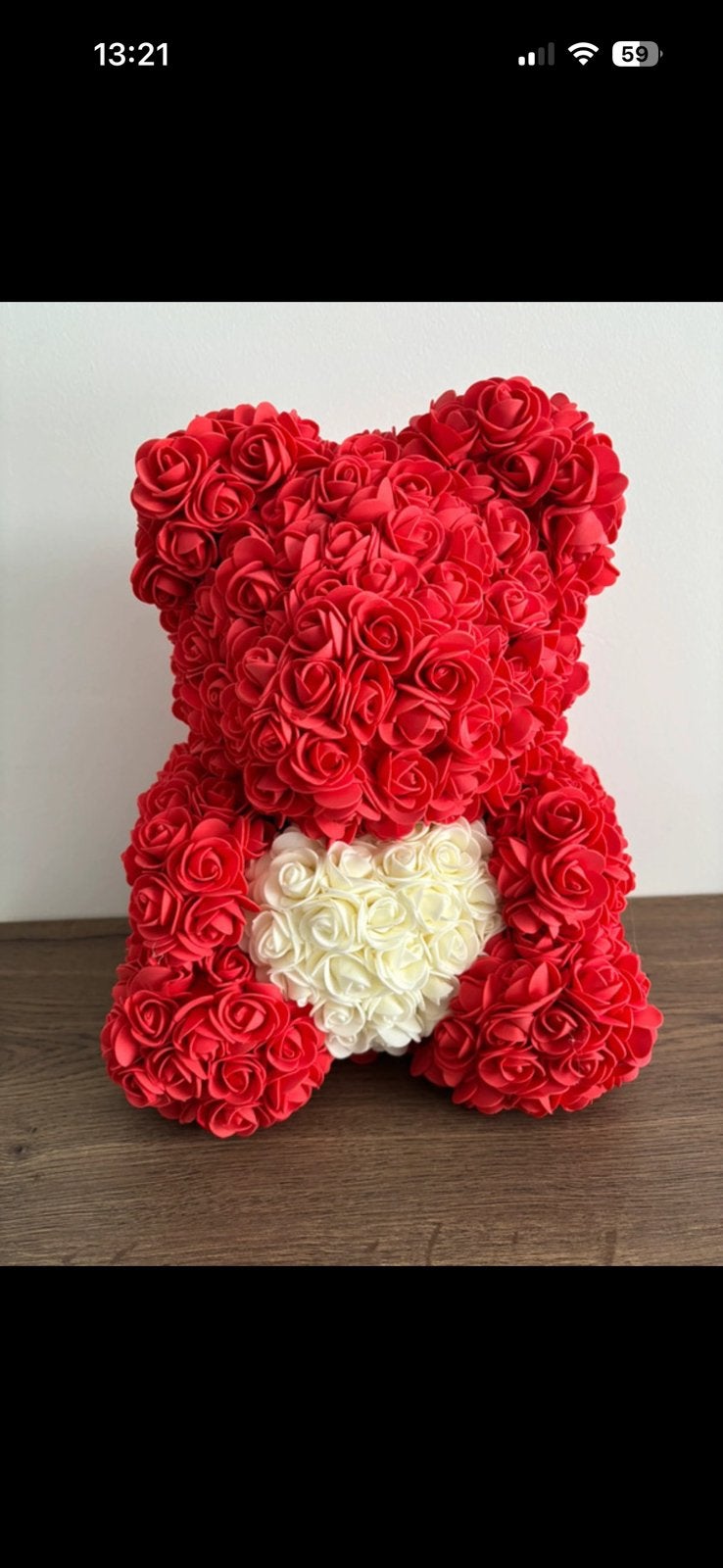 Ourson en rose artificielle, Maison & Meubles, Enlèvement, Comme neuf, Arrangement floral