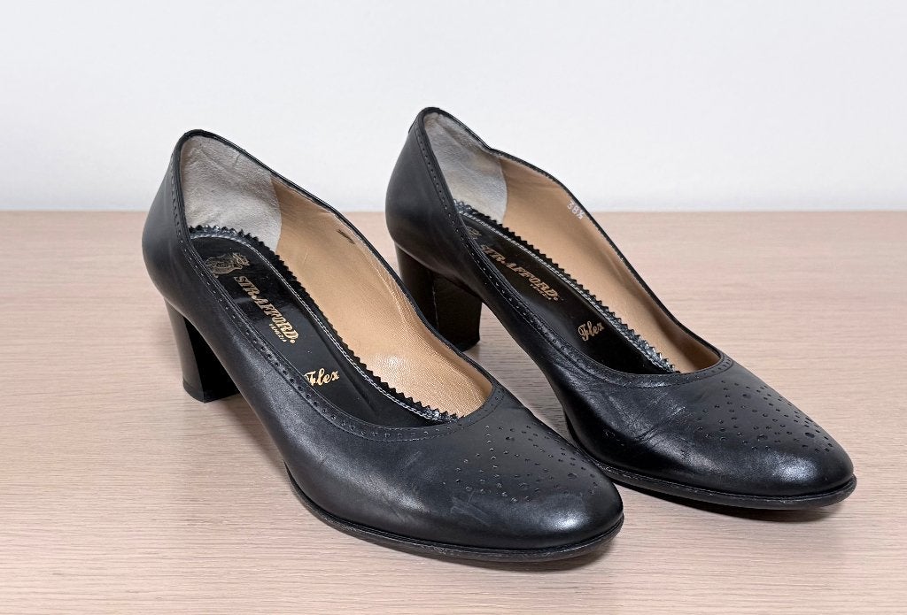 Strafford Venezia Zwarte Leren Pumps / Hakken / Maat 38,5, Kleding | Dames, Schoenen met lage hakken, Zwart, Ophalen of Verzenden
