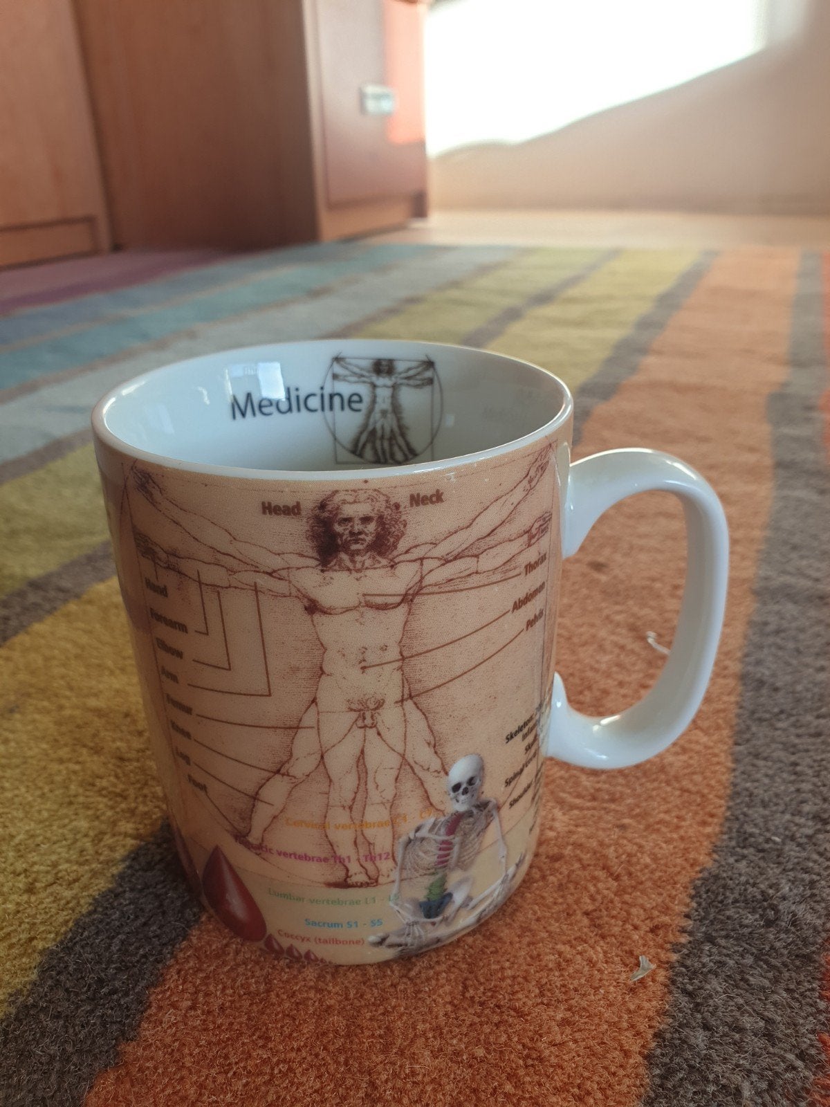 Medecine - Konitz porselein tas

Ideaal als cadeautje voor s, Ophalen of Verzenden, Porselein