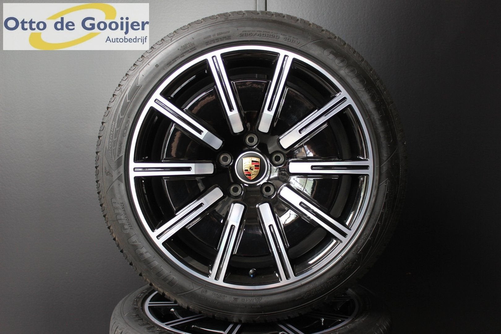 Originele Porsche Taycan 4S S Turbo Velgen Winterbanden 20 I, Auto-onderdelen, Ophalen, -, -, Banden en Velgen