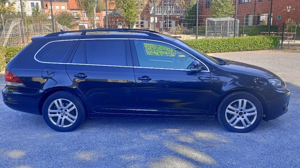 Vw Golf Variant 1.6Tdi Blue Motion., Voorwielaandrijving, Zwart, 4 cilinders, 1600 cc