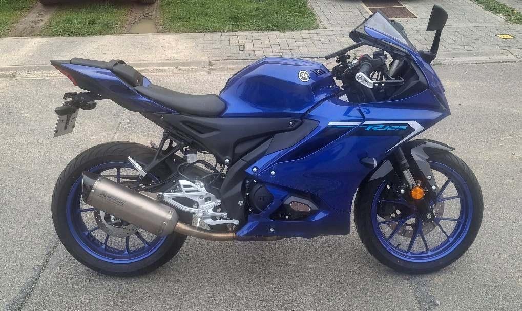 Yamaha YZF-R125 2025 – 3500 km, Motoren, Motoren | Yamaha, Nieuw, 125 cc, 11 kW of minder, Handgeschakeld