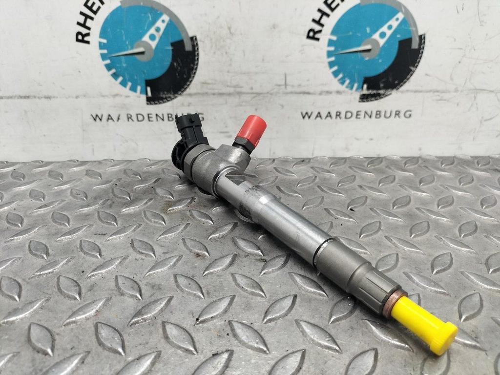 RENAULT TRAFIC BRANDSTOF INJECTOR / VERSTUIVER 2020, Ophalen of Verzenden, Gebruikt, Stiba lid