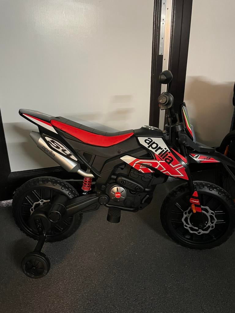 Accu crossbike nooit gebruikt, Ophalen, Zo goed als nieuw