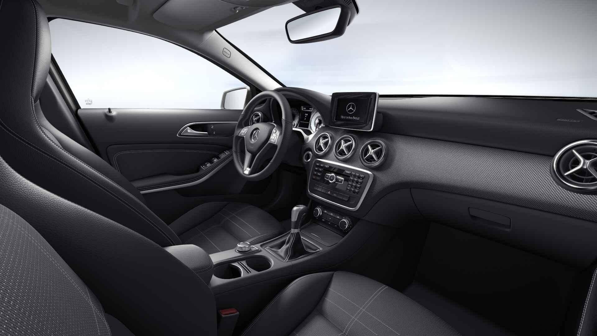 Mercedes-Benz A-Klasse 180 Hatchback Business Line | Achteru, Auto's, Mercedes-Benz, Gebruikt, 4 cilinders, 1600 cc, 5 deurs