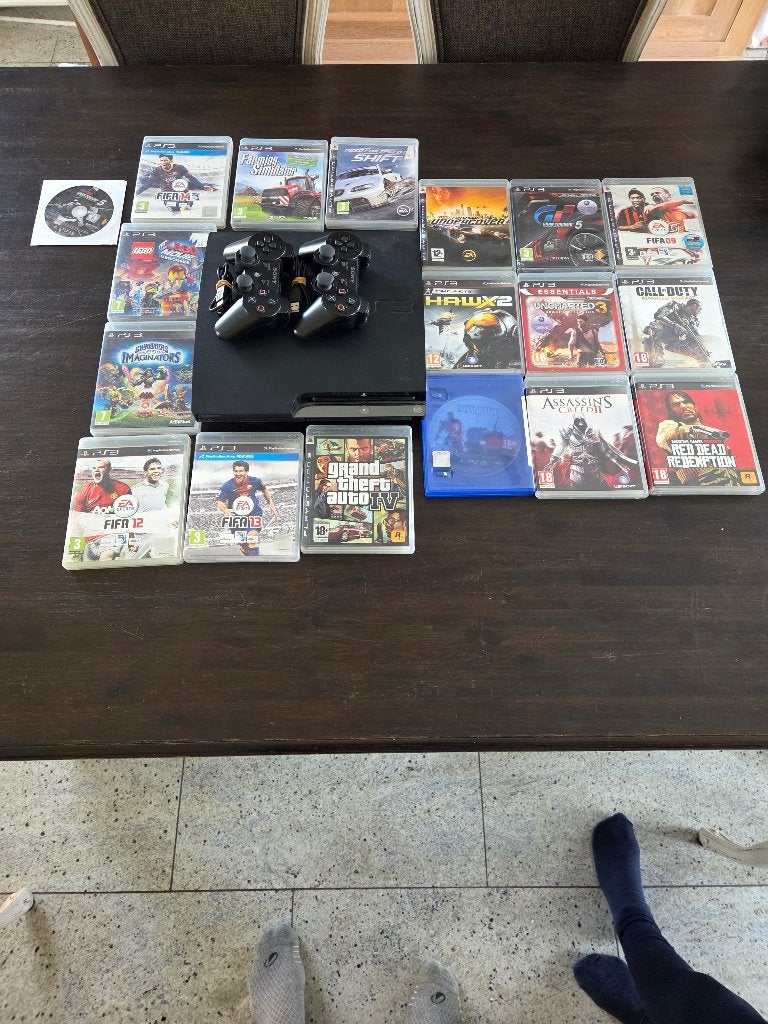 Complete PS3 set te koop alles werkt, Consoles de jeu & Jeux vidéo, Aventure et Action, Enlèvement, À partir de 3 ans, 3 joueurs ou plus
