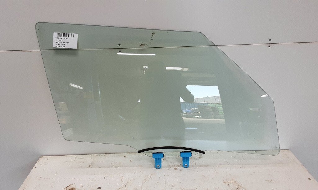 PORTIERRUIT RECHTS VOOR Suzuki Swift (ZC / ZD) (01-2017/-), Suzuki-Allee 7
64625  Bensheim, DE, Gebruikt, Suzuki Deutschland GmbH